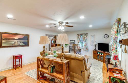 Historic Greers Ferry Home Less Than 2 Mi to Shiloh Marina - Foto 4