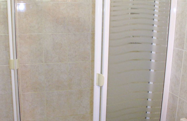 3 bedroom House in Bagnols-en-Forêt with private pool and garden - Photo 13