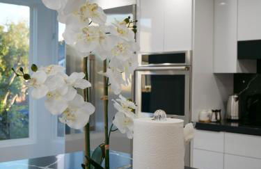 Sleek 7BR Exquisite Estate Resort Pool, Sauna, Spa 6500 SQF - Foto 18