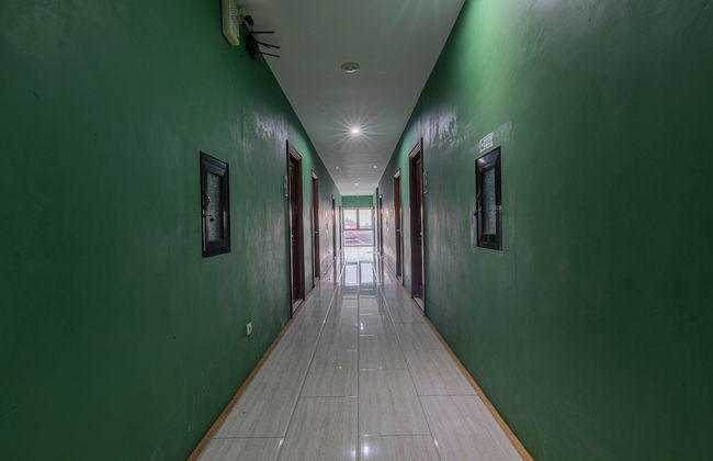 Hotel D'Madinah Inn - Gentan - Foto 24