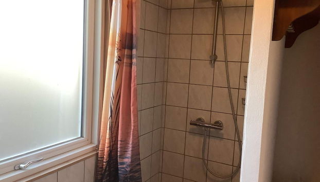 6 Person Holiday Home in Thisted - Foto 4, Badezimmer