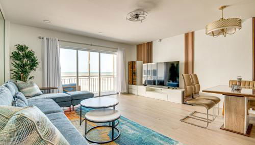 Steps to Ocean Satellite Beach Condo with Balcony - Foto 2