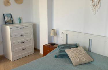 Terrace with Stunning View 5 Min to Beach - Foto 9