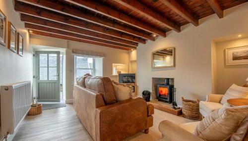 Charming 3-Bed Cottage in Stunning Yorkshire Dales Location, Swaledale - by MCPI Hosting, Ideal for Families, Couples, Walkers & Groups - Foto 2