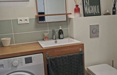 Maisonnette calme et ensoleillée, parking privé - Foto 8