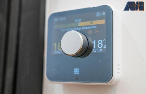 2 Bed Home with Parking Sleeps 4 - Foto 7