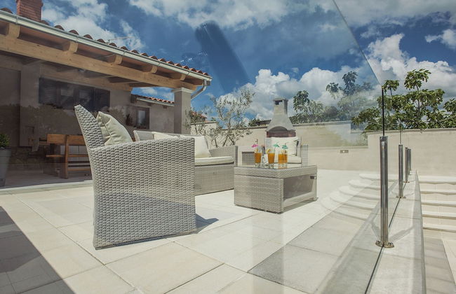 Detached House With Private Pool Near the Coast - Foto 33