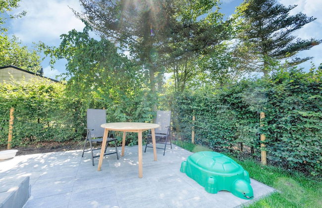 Chalet in Stegeren Near Hiking Trails - Photo 17