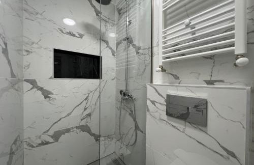 Aem House - Photo 22