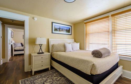 Stay Portland - Heart of Portland! Newly Remodeled, 99 Walk Score - Photo 7