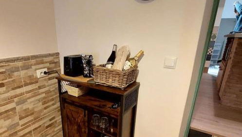 Cozy Townhouse - Photo 5