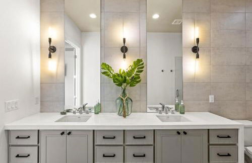 500 ft to beach Upscale Beach Home Golf Cart with Fire pit For 14 - Foto 24