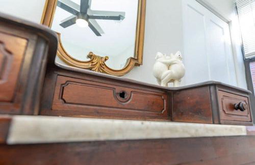 Historic & Sophisticated Walk to Casino Stadiums - Foto 17