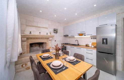 Lovely Home In Pucisca - Praznica - Foto 6