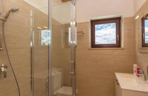 Villa Dora in Central Istria kids friendly with private pool and playground for 10 persons - Foto 33