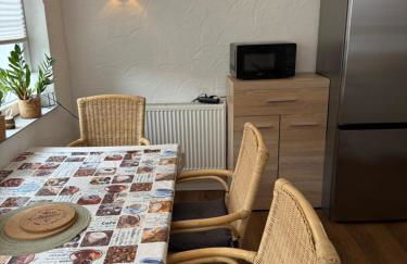 Gemütliche voll ausgestattete 1 bis 2 Personen Wohnung im Weindorf Grolsheim zentral ruhig und perfekt angebunden - Foto 6