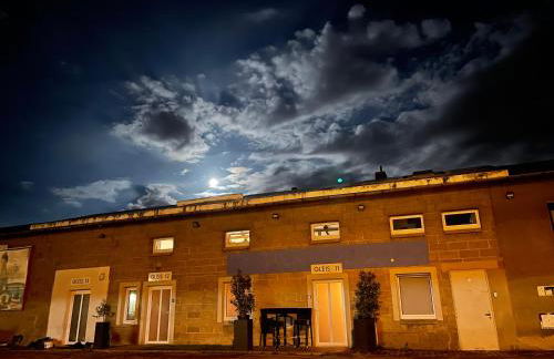 Gleis 11 - kontaktloser 24-7 Check-I, Boxpringbett, W-LAN & Parkplatz kostenlos - Foto 12