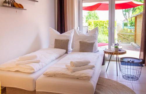 Up Warft - West - Photo 24