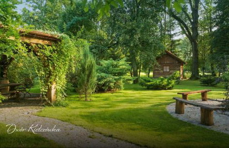 Dwór w Kiełczówce - Foto 30