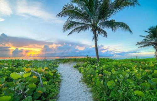 Waterfront Oasis w/ Pool Minutes to Downtown! - Foto 9