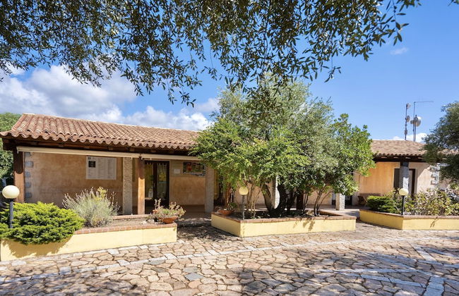 Residence with swimming- pool in Badesi - Foto 9