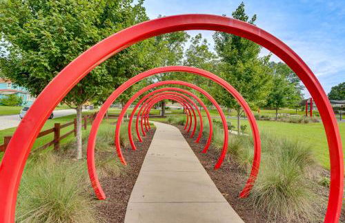 Steps to Playground Family Home in Douglasville! - Foto 29