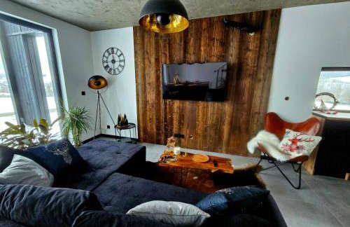 Stodoły na wzgórzu - Foto 75