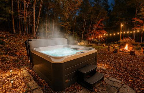 Creek, Sauna, Hot Tub, Fire Pit & Pet-Friendly - Photo 3