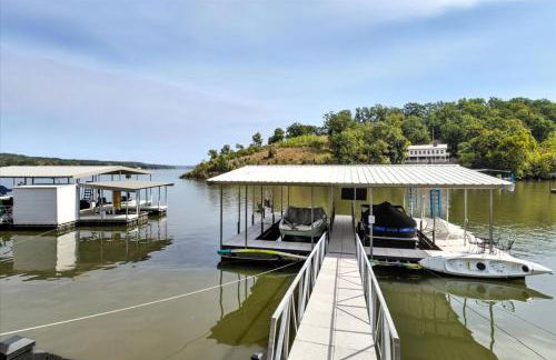 Expansive Deck, Private Dock, Boat Slip and Stunning Views - Foto 38