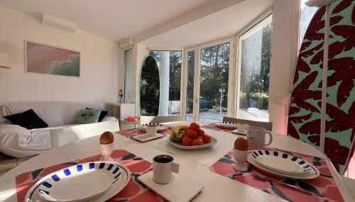 Maison calme avec piscine privée, golfs, lac et plages - Foto 2