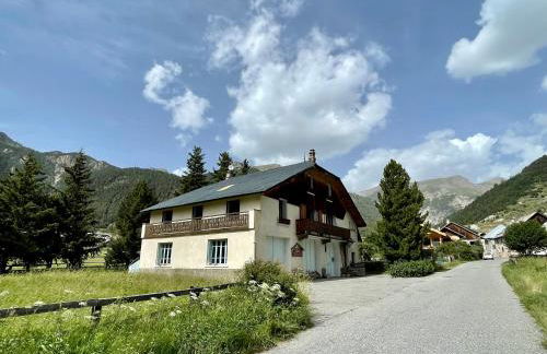 Gîte montagne 1 à 25 places "Chalet Coste Belle" - Foto 1