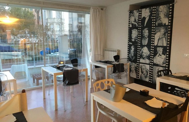 Villa Venice Movie - Photo 41