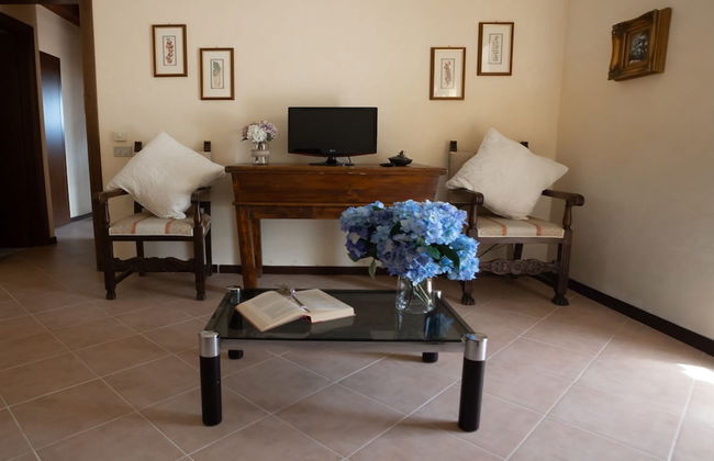 Casale Montemoro With Pool - Photo 22