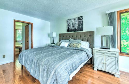 Quaint Lake Norman Home with Boat Dock and Grill! - Foto 13