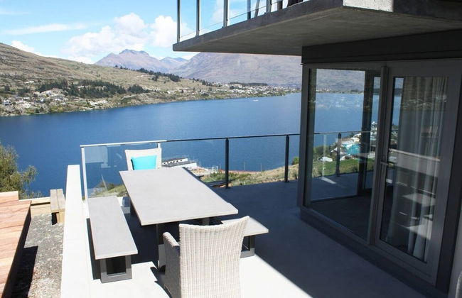 Remarkable Lake View Townhouse Queenstown Hill - Foto 33