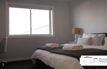 Piermont Waterfront Villa! - Photo 74