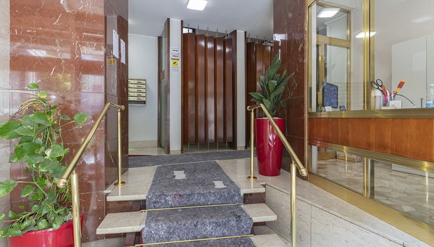 Entrada (vista interior)