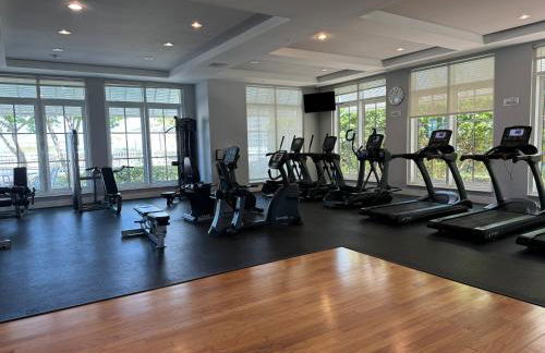 Luxury Oasis Suite - Photo 23