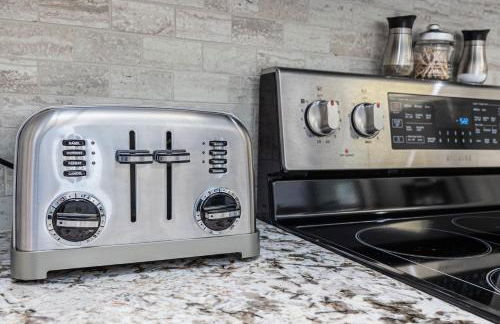 Montserrat House with Pool & Toys - Fenced in Backyard - Foto 24