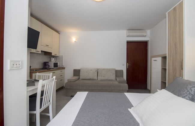 Apartments and Rooms Kapulica - Foto 2