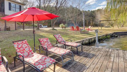 Waterfront Lay Lake Retreat w/ Dock & 3 Piers! - Photo 2