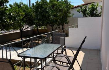 Koulouras Holiday Apartments - Photo 7