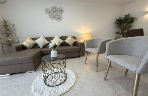 Amazing Apartment with swiming pool - Foto 17