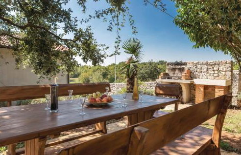 3 Bedroom Nice Apartment In Kanfanar - Photo 30