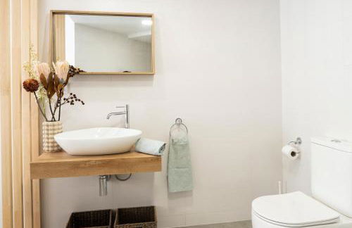 VILLA WINE & BEACH Design and Luxury in Cala Crancs - Foto 33