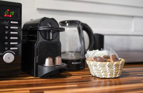 T2 Havre de paix avec Bureau & Wifi - Parking privé - Piscine & Salle sport communs - Foto 5