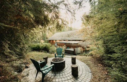 Glacier Springs Cabin 65 - Hot Tub - Wi-Fi - Foto 40