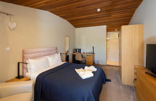 Tonge Barn - Photo 48