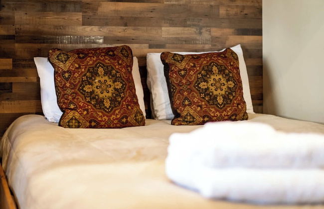 Tahoe Woods Villa - Walk to Beach and Gondola/ Heavenly Ski - Foto 2