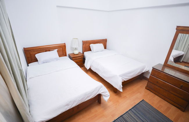 Angel Amber Kiss 2BR Apt - Photo 13